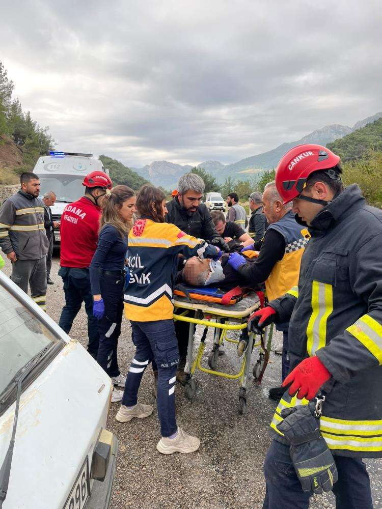 Çarpışan otomobiller bu hale geldi! 1 ölü, 2 yaralı var 5